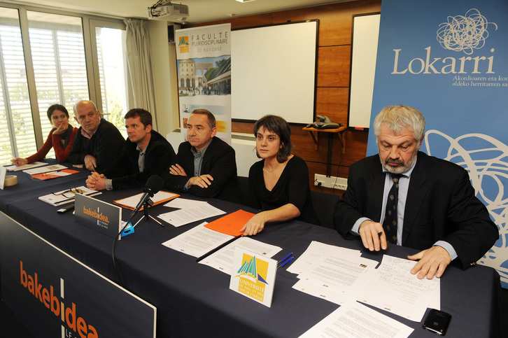 Baionako Bakearen Foruma aurkezteko azaroan egindako agerraldia. (Gaizka IROZ)