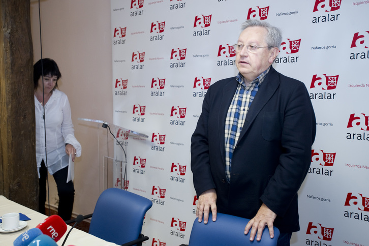 Patxi Zabaleta en una rueda de prensa de Aralar. (Iñigo URIZ / ARGAZKI PRESS)