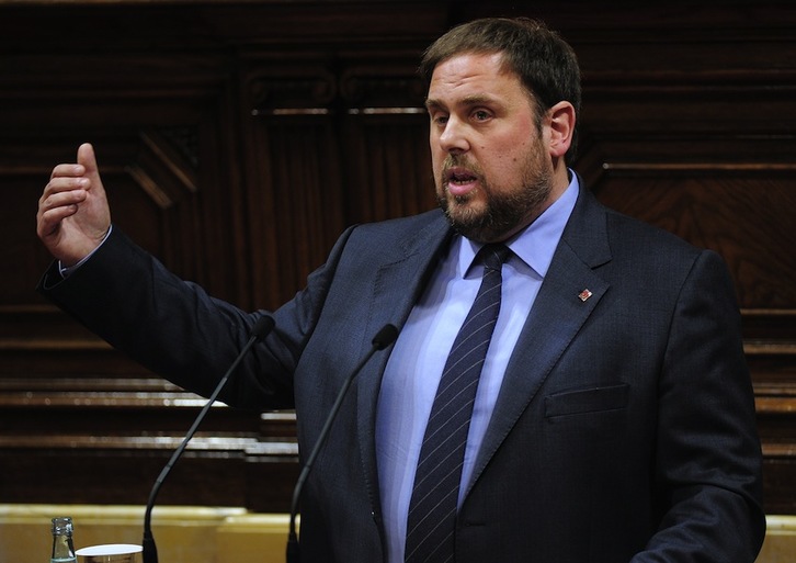 Junqueras, durante su intervención ante el Parlament. (Josep LAGO/AFP)