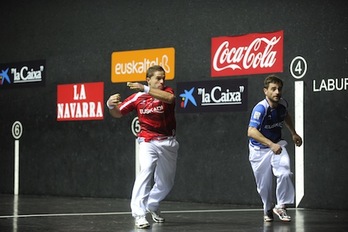 Tantoak amaitzen ederki asmatu du Aimar Olaizolak. (Marisol RAMIREZ/ARGAZKI PRESS)