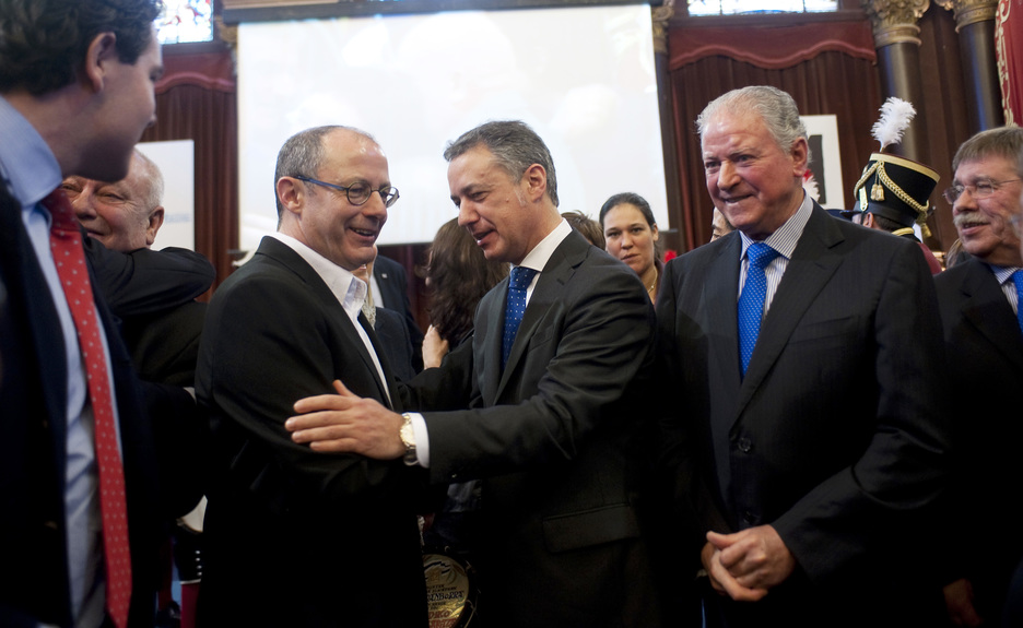 Urkullu Donostiako udaletxean izan da.