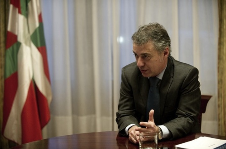 Iñigo Urkullu, durante una entrevista concedida a GARA. (Raul BOGAJO/ARGAZKI PRESS)