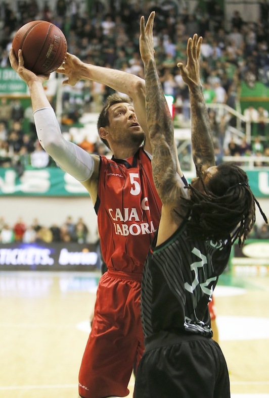 Irudi txarra eman du Caja Laboralek bigarren zatian. (Fabio MUZZI/AFP)