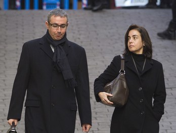 Diego Torres y su mujer Ana María Tejeiro, también imputada, al acudir a declarar. (Jaime REINA / AFP)