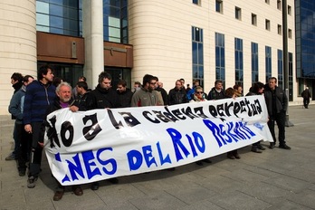 Concentración de Herrira con motivo del último viernes. (Idoia ZABALETA/ARGAZKI PRESS)