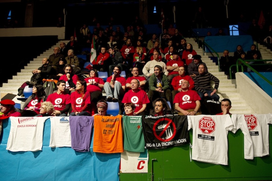 Gizarte eragileak ere Iruñean izan dira. (Idoia ZABALETA/ARGAZKI PRESS)