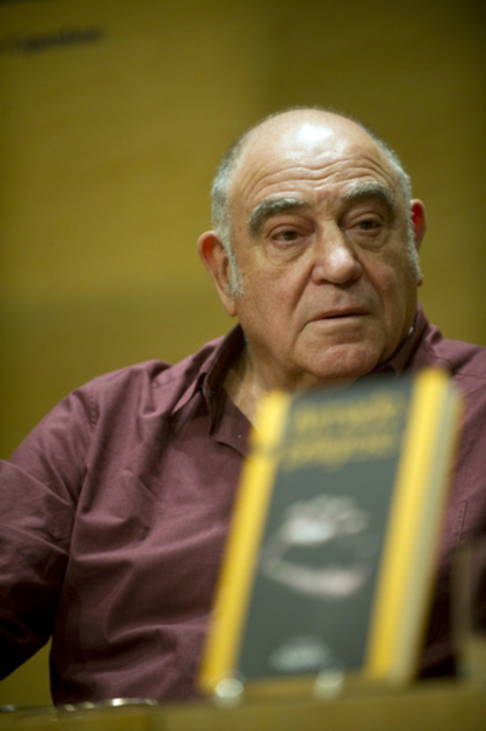 Ronnie Kasrils. (Juan Carlos RUIZ/ARGAZKI PRESS)