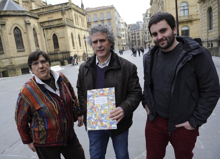 Edurne Brouard, Iñaki Murua eta Beñat Vidal, Donostian egindako aurkezpenean. (ARGAZKI PRESS)
