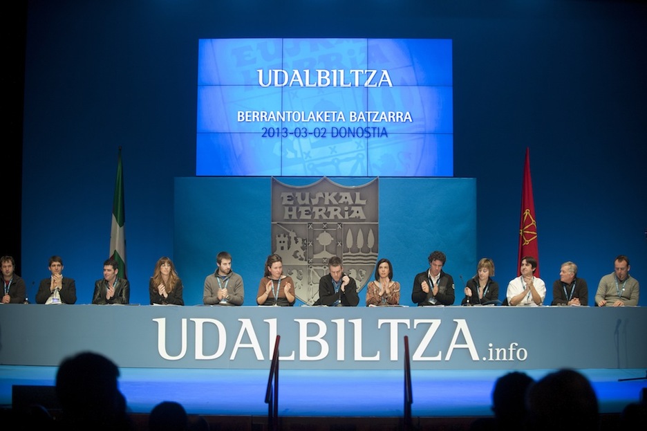 Udalbiltzaren kargu berriak. (Jon URBE/ARGAZKI PRESS)