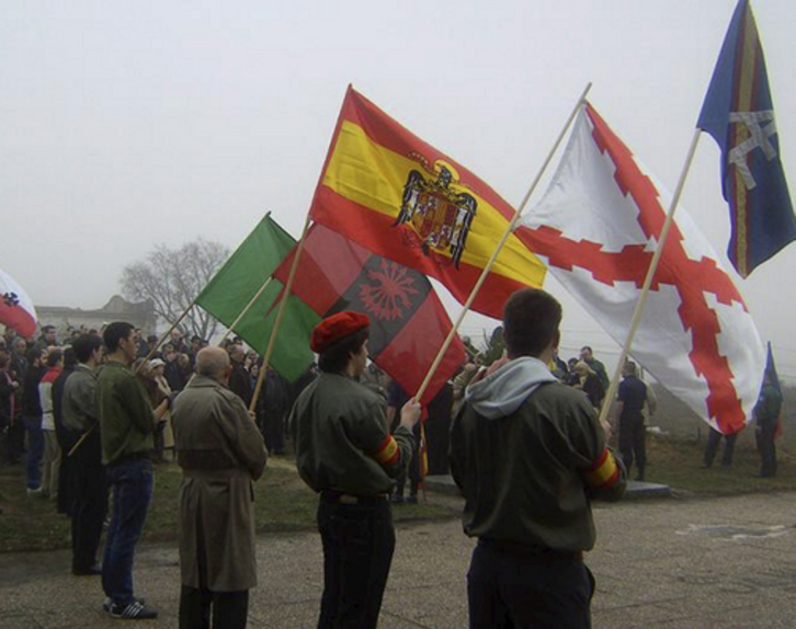 Vecinos denuncian encuentros con simbología fascista en Deierri y Gesalatz. (GARA)