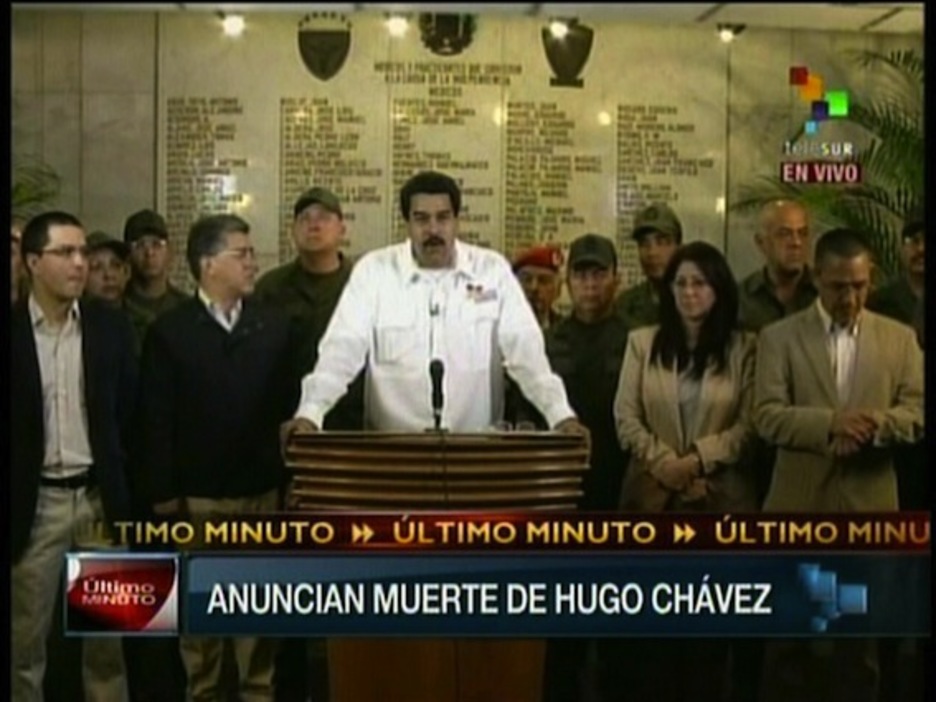 El vicepresidente venezolano, Nicolás Maduro, comunica la noticia del fallecimiento de Chávez. (AFP PHOTO) El vicepresidente venezolano, Nicolás Maduro, comunica la noticia del fallecimiento de Chávez. (AFP PHOTO)