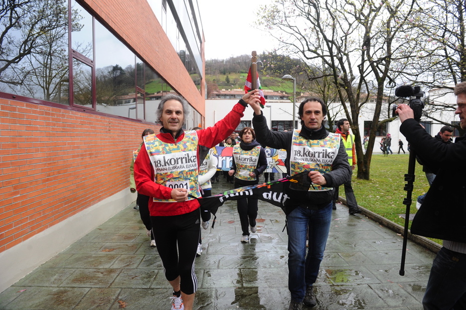 Kultur Parkean barna ibili da Korrika lehen metroetan. (Jon URBE/ARGAZKI PRESS) Kultur Parkean barna ibili da Korrika lehen metroetan. (Jon URBE/ARGAZKI PRESS)