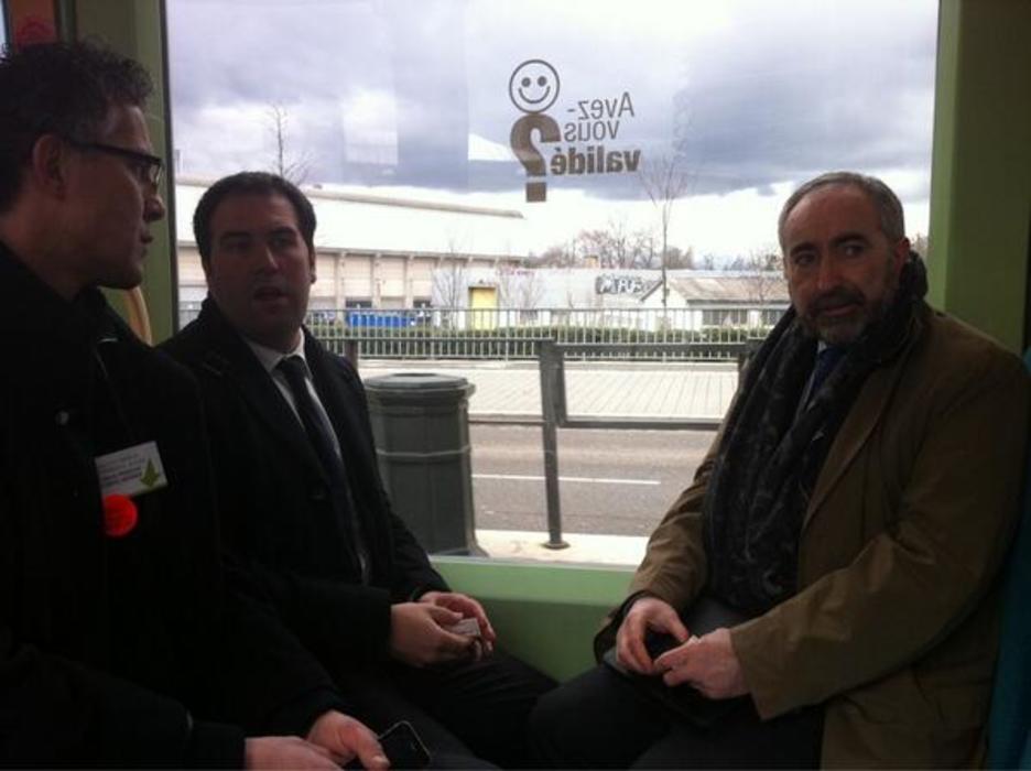 Xabier Mikel Errekondo, Jon Iñarritu y Rafa Larreina, tras la vista. (@MaiorgaRamirez) Xabier Mikel Errekondo, Jon Iñarritu y Rafa Larreina, tras la vista. (@MaiorgaRamirez)