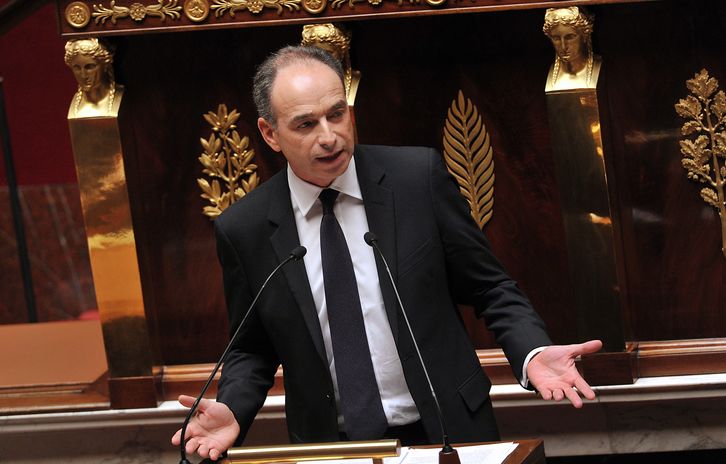 El líder de UMP, Jean-François Cope, durante su discurso ante la Asamblea. (Pierre ANDRIEU/AFP)