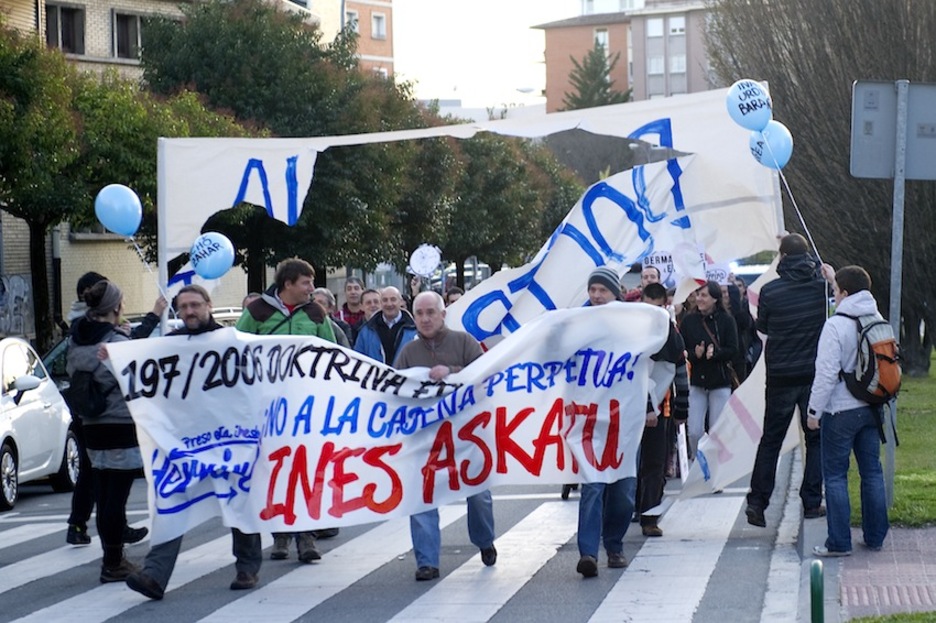 Ines del Rioren askatasuna galdegiteko manifestazioa Iruñean. (Idoia ZABALETA/ARGAZKI PRESS) Ines del Rioren askatasuna galdegiteko manifestazioa Iruñean. (Idoia ZABALETA/ARGAZKI PRESS)