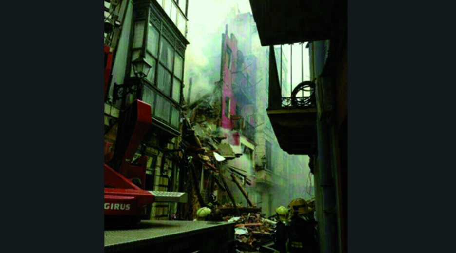 Sutearen abiapuntua hutsik zegoen etxebizitza hau izan da.