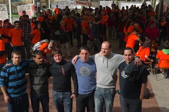 Espetxeratze agindua jaso duten zortzi gazteetako sei, ‘Aske gunean’. (Juan Carlos RUIZ/ARGAZKI PRESS)