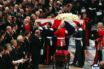 La Policía ha desplegado 4.000 efectivos por el funeral. (Matt DUNHAM/AFP) 