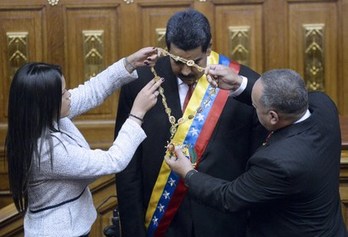 Nicolás Maduro, durante su acto de investidura. (Juan BARRETO/AFP)