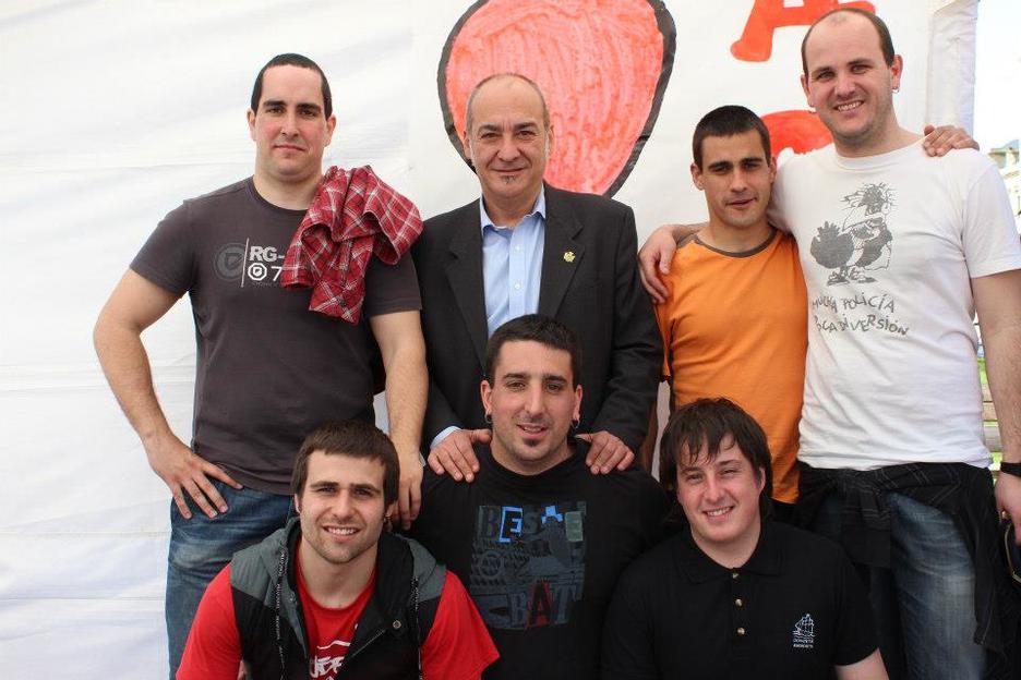 Varios representantes políticos e institucionales han mostrado su apoyo a los jóvenes independentistas. En la foto el diputado general de Gipuzkoa, Martin Garitano. (Aske Gunea)