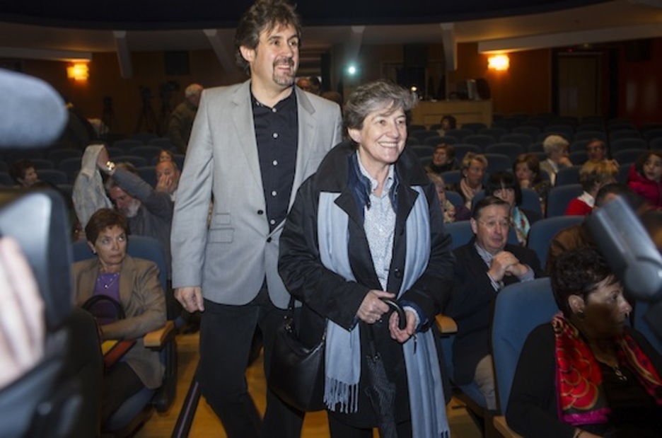EH Bilduko parlamentari Laura Mintegi eta Pello Urizar. (Luis JAUREGIALTZO/ARGAZKI PRESS)