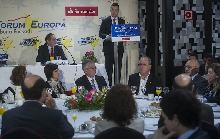 Urkullu ha participado en una conferencia en Nueva Economía en Bilbo. (Luis JAUREGIALTZO/ARGAZKI PRESS)