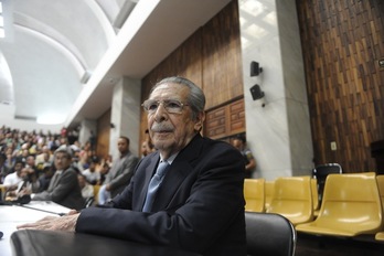 Ríos Montt, durante la sesión celebrada el pasado 19 de abril. (Johan ORDONEZ/AFP)