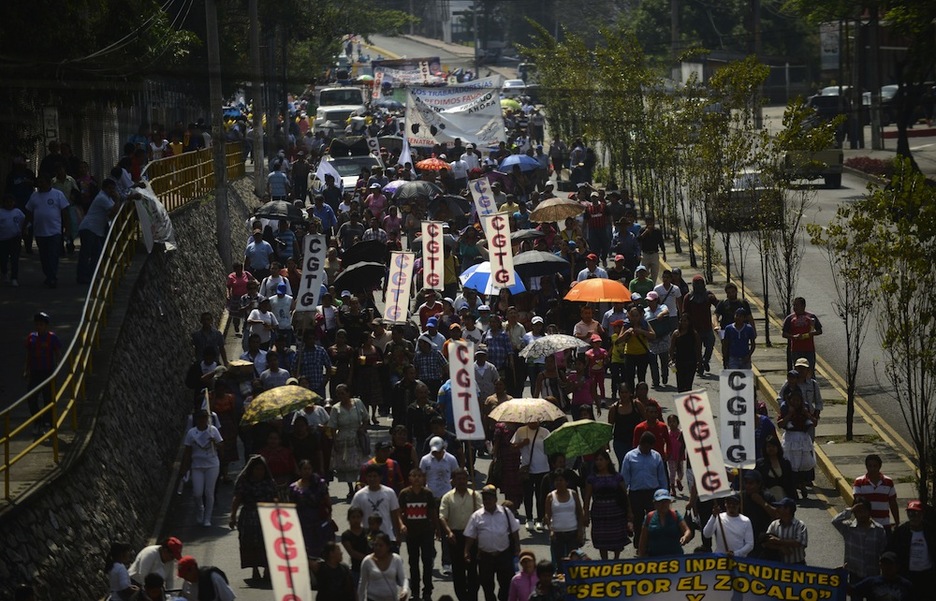 <strong>Guatemala.</strong> Managuan manifestazioa. (Johan ORDOÑEZ / AFP)