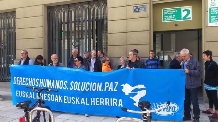 Gasteizen elkarretaratzea egin dute goizean. (HERRIRA)