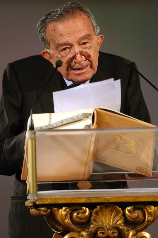 Giulio Andreotti, en una imagen de 2008. (Alessandro DI MEO/AFP) 