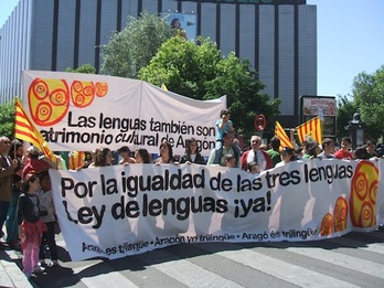 Imagen de una manifestación en defensa de un Aragón trilingue en Zaragoza. (NAIZ.INFO)
