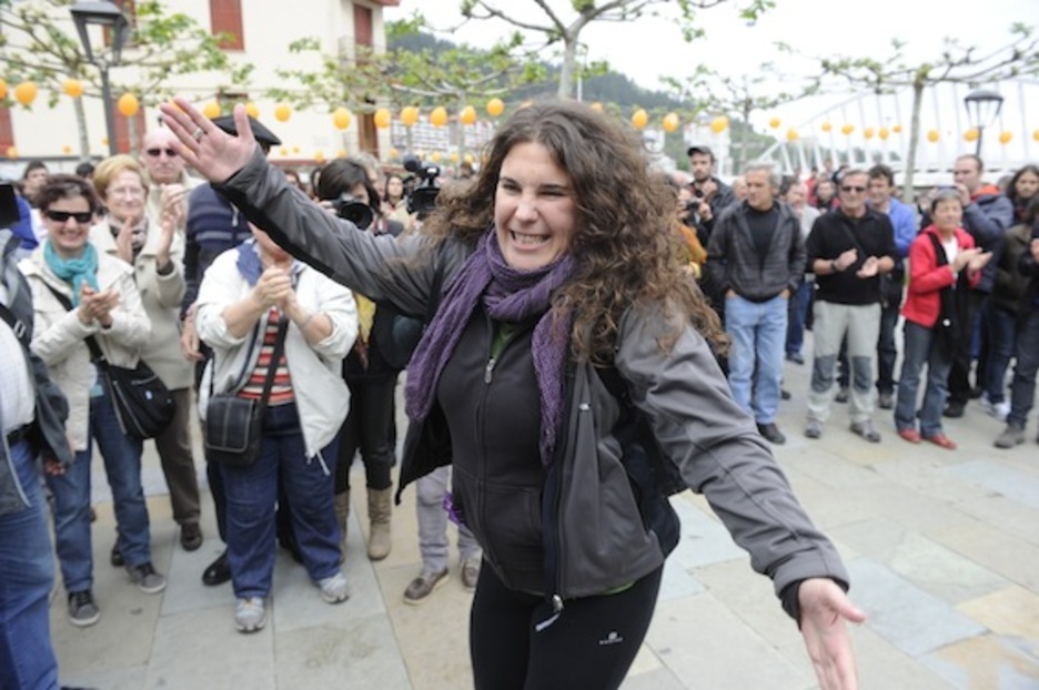 Urtza Alkorta, Ondarroako Alamedara iritsi berritan. (ARGAZKI PRES) Urtza Alkorta, Ondarroako Alamedara iritsi berritan. (ARGAZKI PRES)