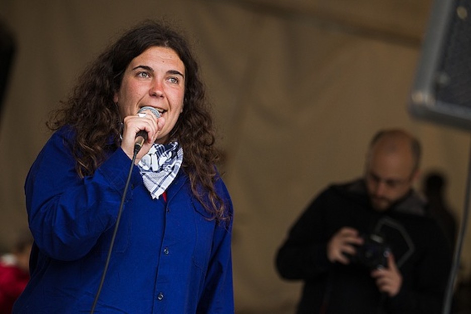 Urtza Alkorta, arratsaldeko ekitaldian hitza hartu duenean. (Aritz LOIOLA) Urtza Alkorta, arratsaldeko ekitaldian hitza hartu duenean. (Aritz LOIOLA)