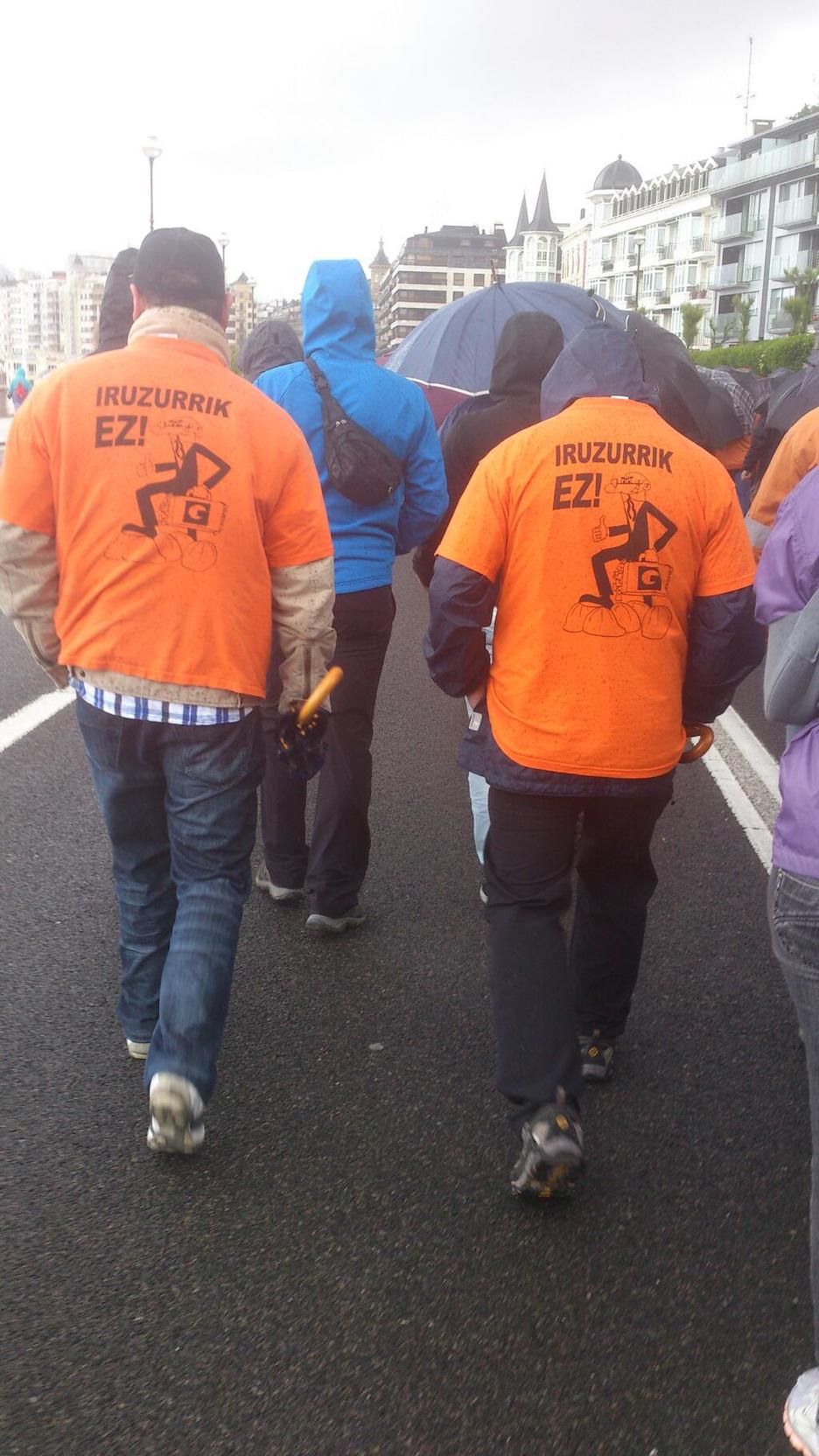 Corrugados Azpeitiako langileak, Kontxatik igaro direnean. (@MARTXEDIAZ)