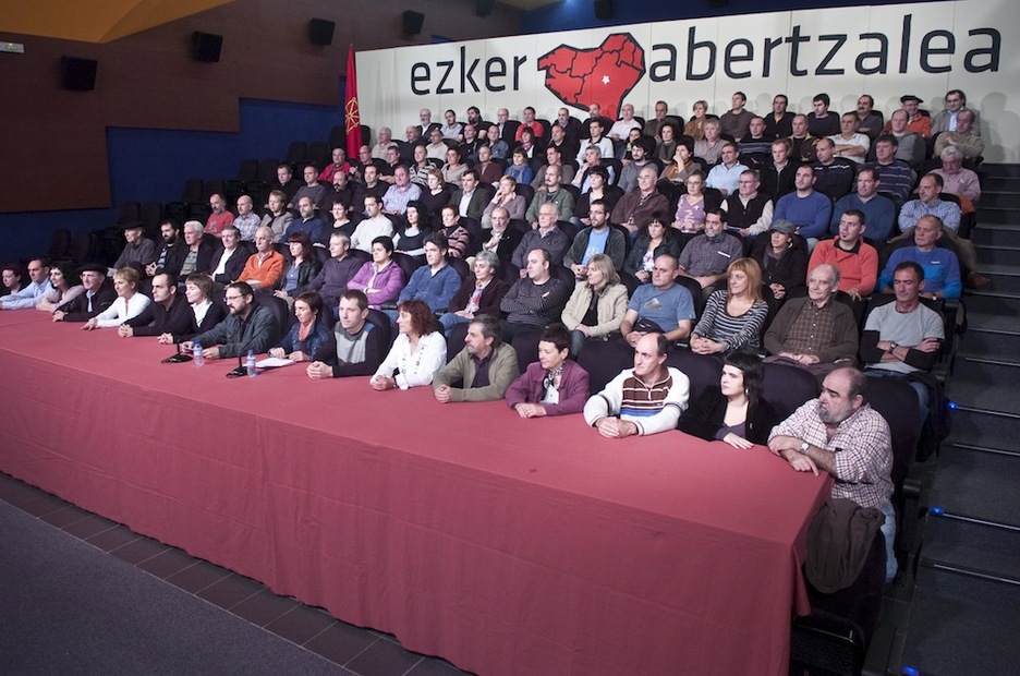 <strong>15.11.2009:</strong> Declaración de Altsasu, donde 110 representantes de la I.A. se comrpometieron con un proceso pacífico y democrático.