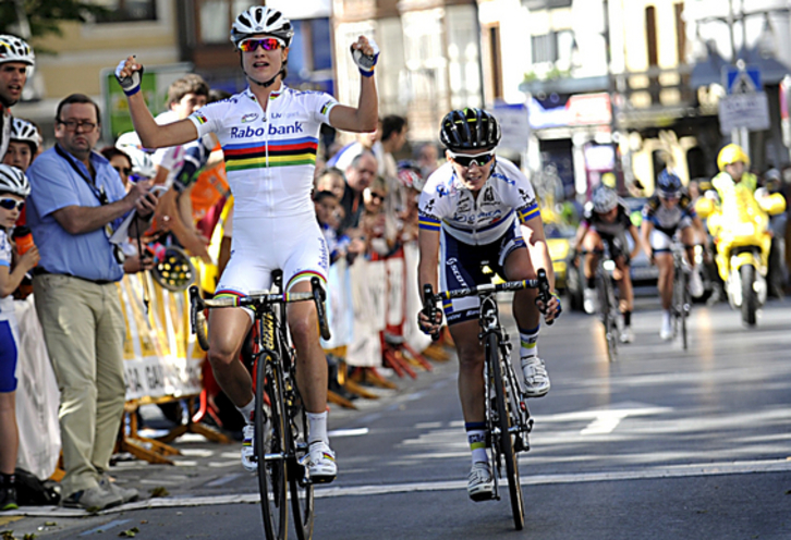 Imagen de la ganadora en la clásica Durango-Durango. (Marisol RAMIREZ/ARGAZKI PRESS)