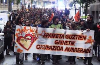Manifestación en apoyo a los arrestados y encausados por el desalojo de Kukutza. (ARGAZKI PRESS)