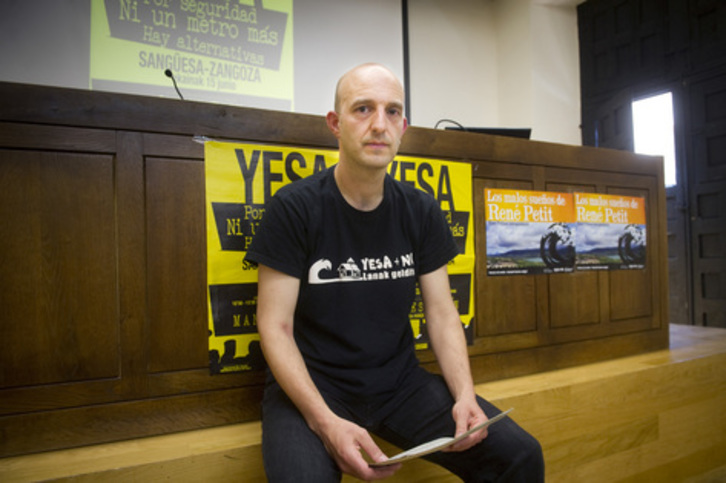 Iker Aramendia, portavoz de Yesa + No. (Iñigo URIZ/ARGAZKI PRESS)