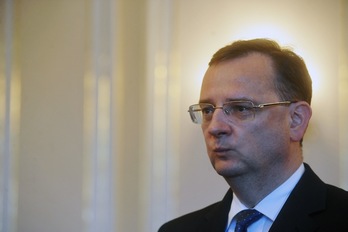 El primer ministro checo, Petr Necas, ha dimitido de su cargo. (Michal CIZEK/AFP)