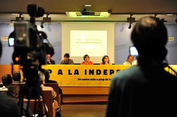 Presentación de la cadena humana del 11 de setiembre en el Museu d'Historia de Catalunya. (Galdric PEÑARROJA)