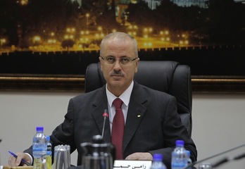 El primer ministro de la ANP, Rami Hamdala. (Abbas MOMANI/AFP PHOTO)