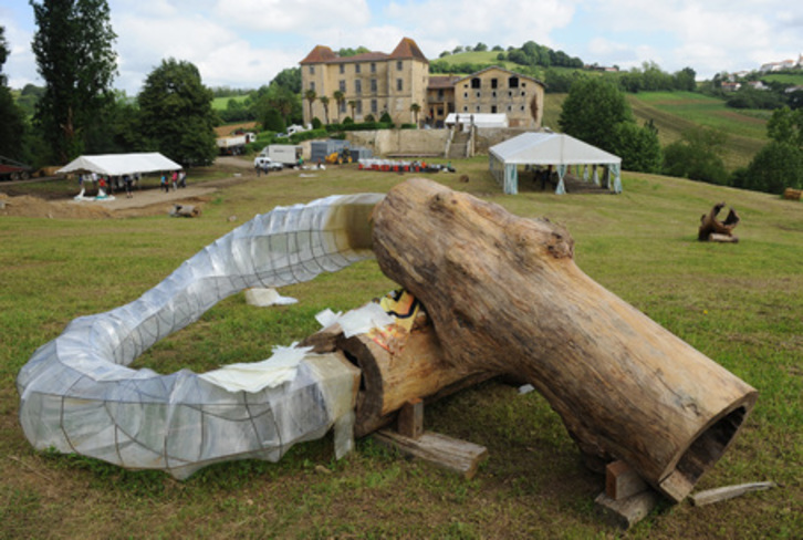 EHZ festibalerako muntaketa lanak, Lekornen. (Gaizka IROZ)