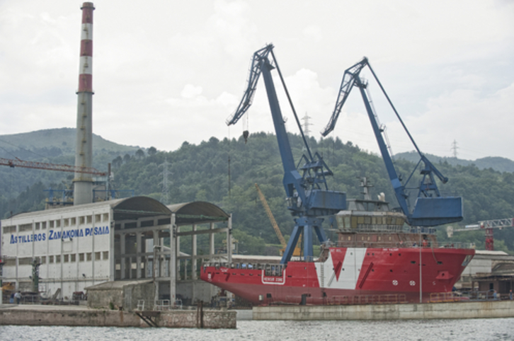 Imagen de los astilleros de Zamakona en Pasaia. (Jon URBE/ARGAZKI PRESS)