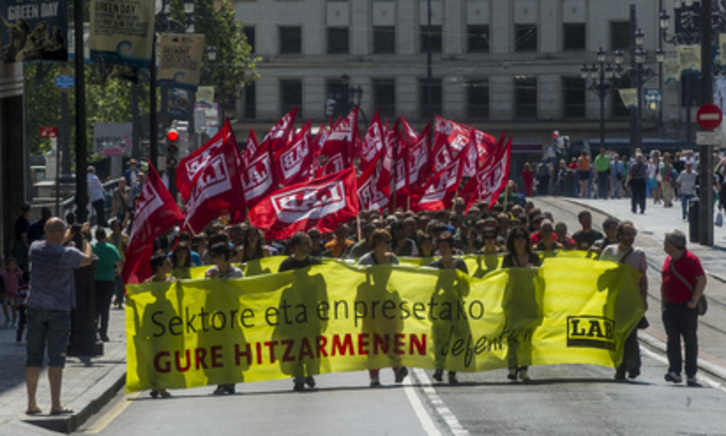 Manifestación de LAB, el pasado viernes en Bilbo. (Monika DEL VALLE/ARGAZKI PRESS)