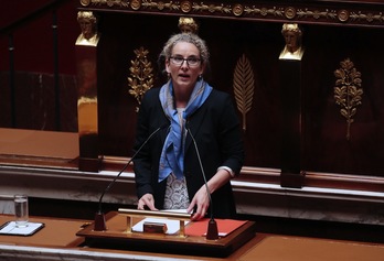 La ministra Delphine Batho, hoy en la Asamblea Nacional francesa. (Jacques DEMARTHON/AFP) 