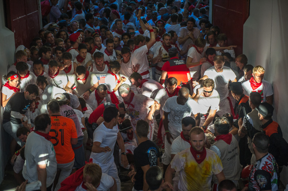 El primer encierro ha sido multitudinario.