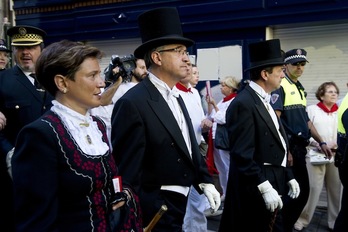 Enrique Maya, durante un momento de la procesión de este domingo. (Idoia ZABALETA/ARGAZKI PRESS)