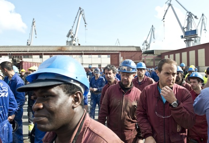 Trabajadores movilizados en la Naval de Sestao. (Jon HERNAEZ/ARGAZKI PRESS)
