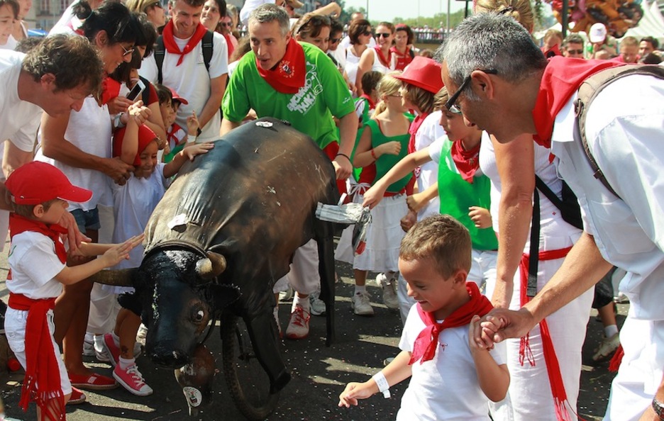 Entzierro txikia. (Bob EDME) Entzierro txikia. (Bob EDME)