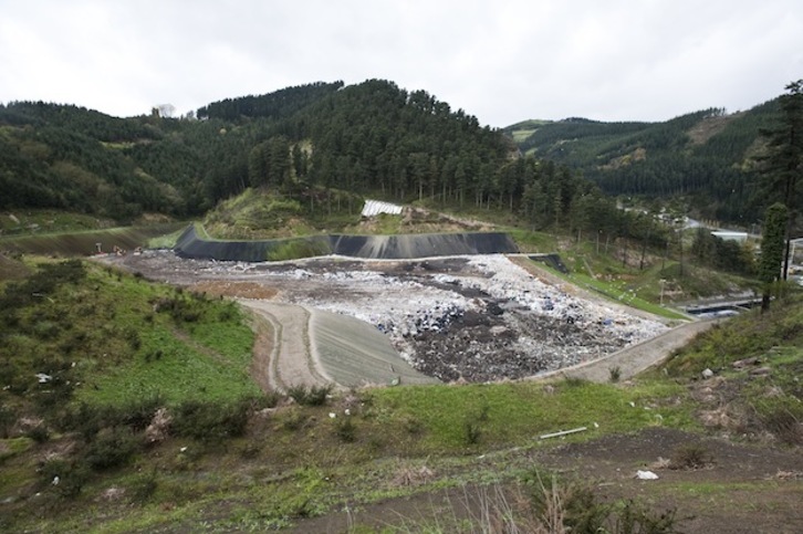 La nueva planta estará junto al vertedero, que será clausurado en diciembre (Jon HERNAEZ / ARGAZKI PRESS) 